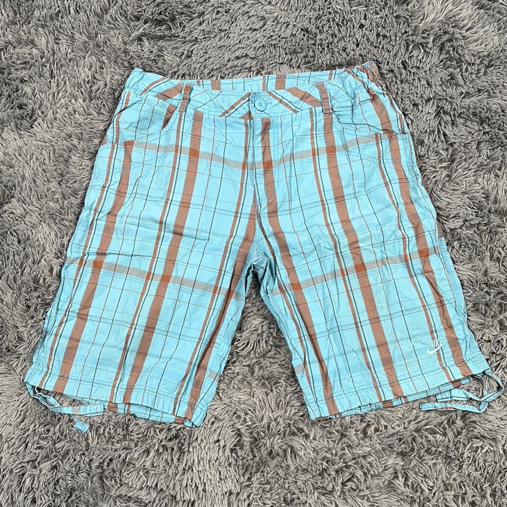 Vintage Y2K Nike Cargo Shorts Blue and Brown Plaid
